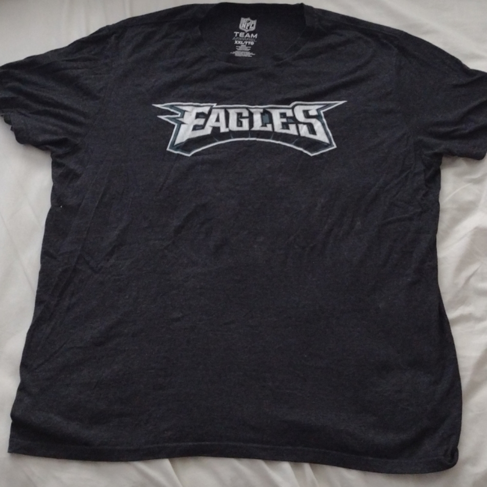 Eagles authentic t-shirt